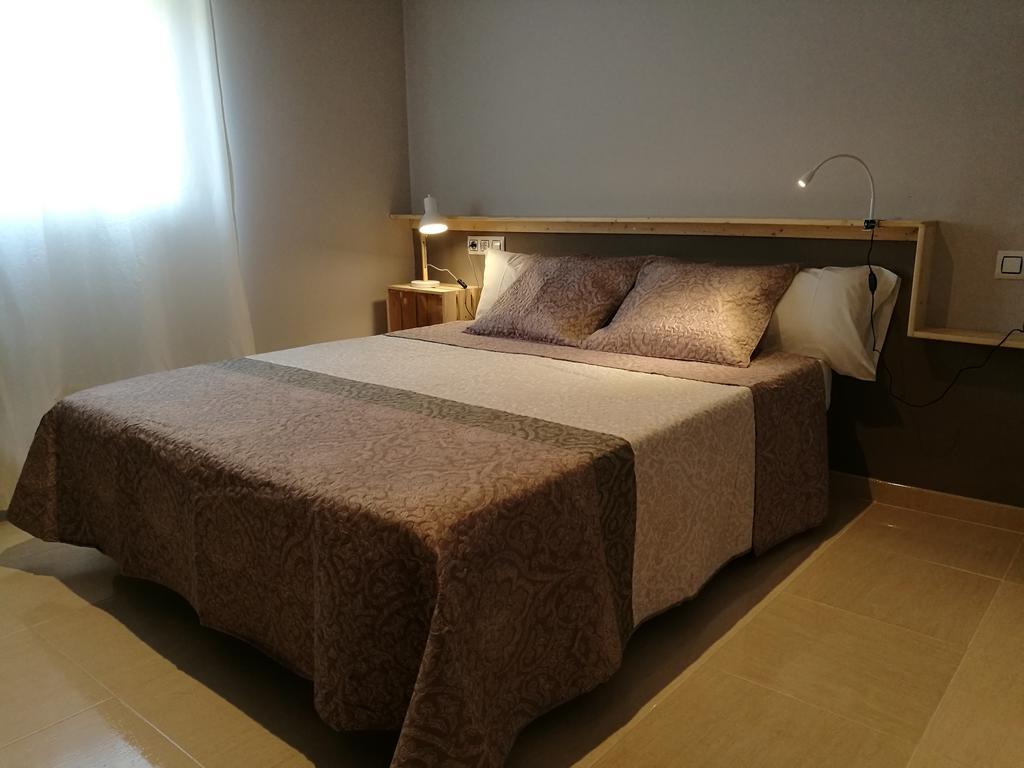 Apartaments Els Temporers Corbera Екстериор снимка